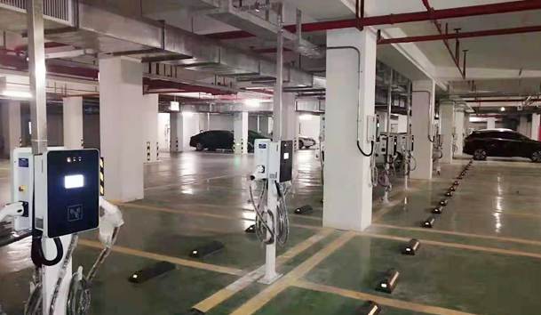 家用充电桩一定要接地线吗